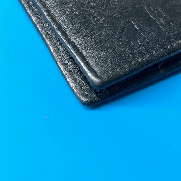 🖤Vtg QuickSilver leather bifold wallet - Picture 10 of 16